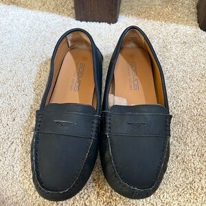 Boemos SZ 39/9 black loafers.